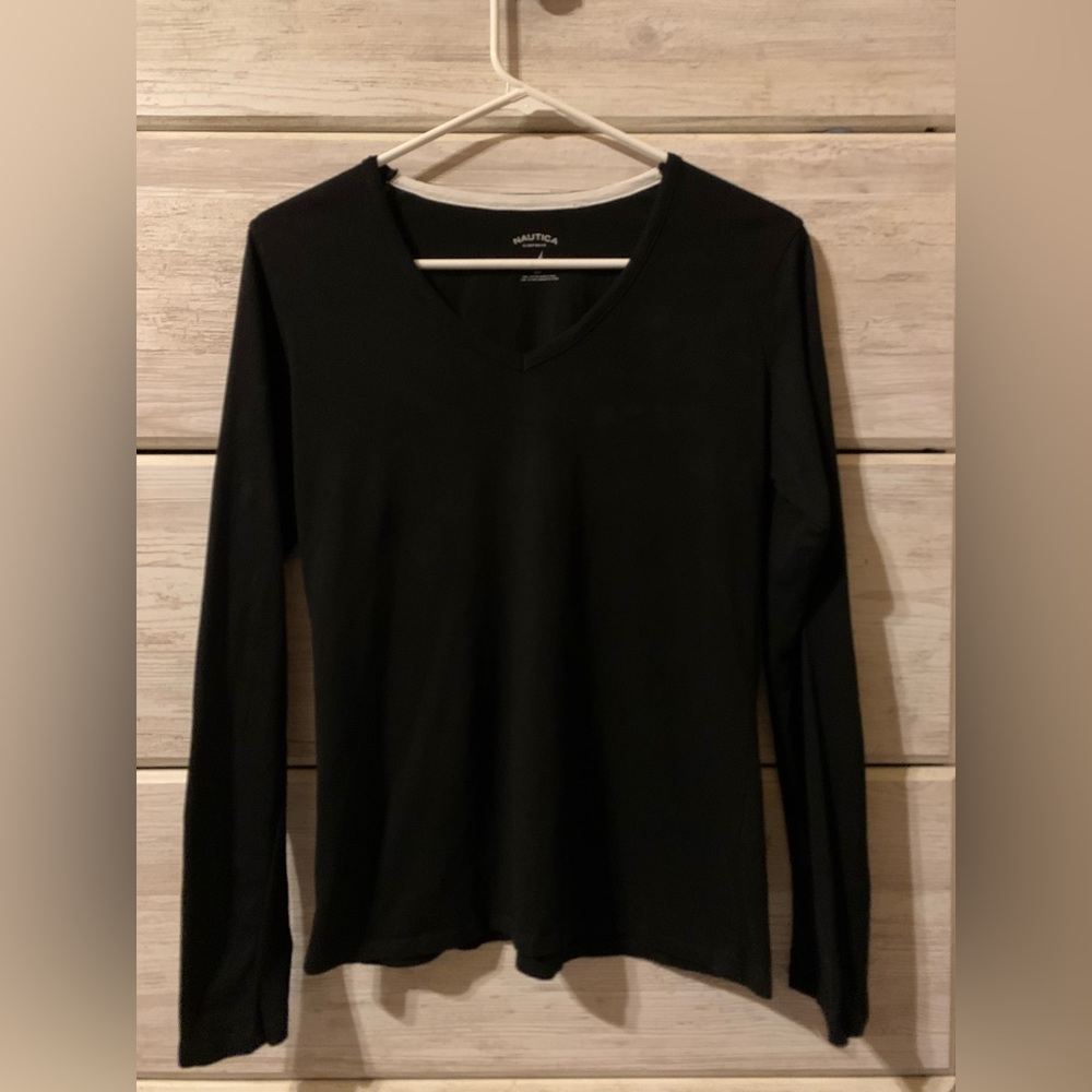 Nautica NWOT Long Sleeved Shirt - Picture 1 of 2